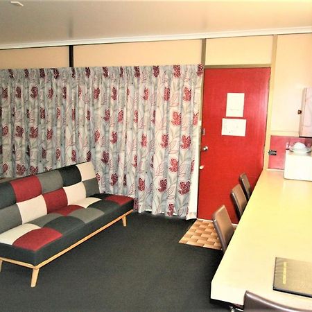 Sarina Motor Inn 외부 사진