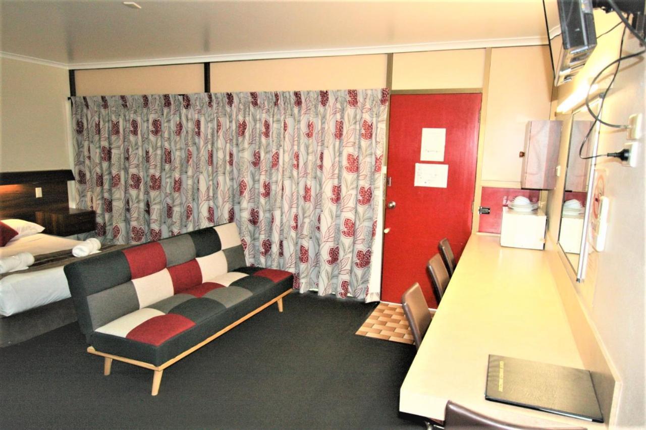 Sarina Motor Inn 외부 사진