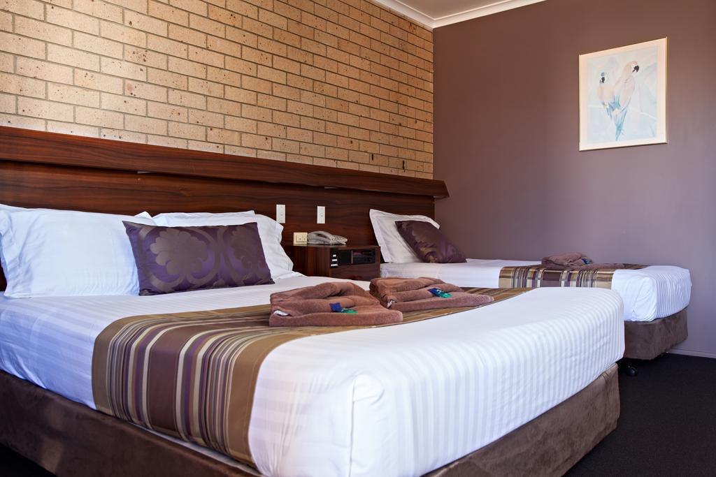 Sarina Motor Inn 외부 사진