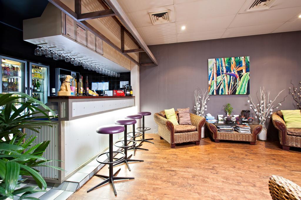 Sarina Motor Inn 외부 사진