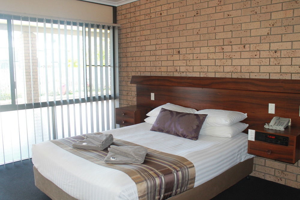 Sarina Motor Inn 외부 사진