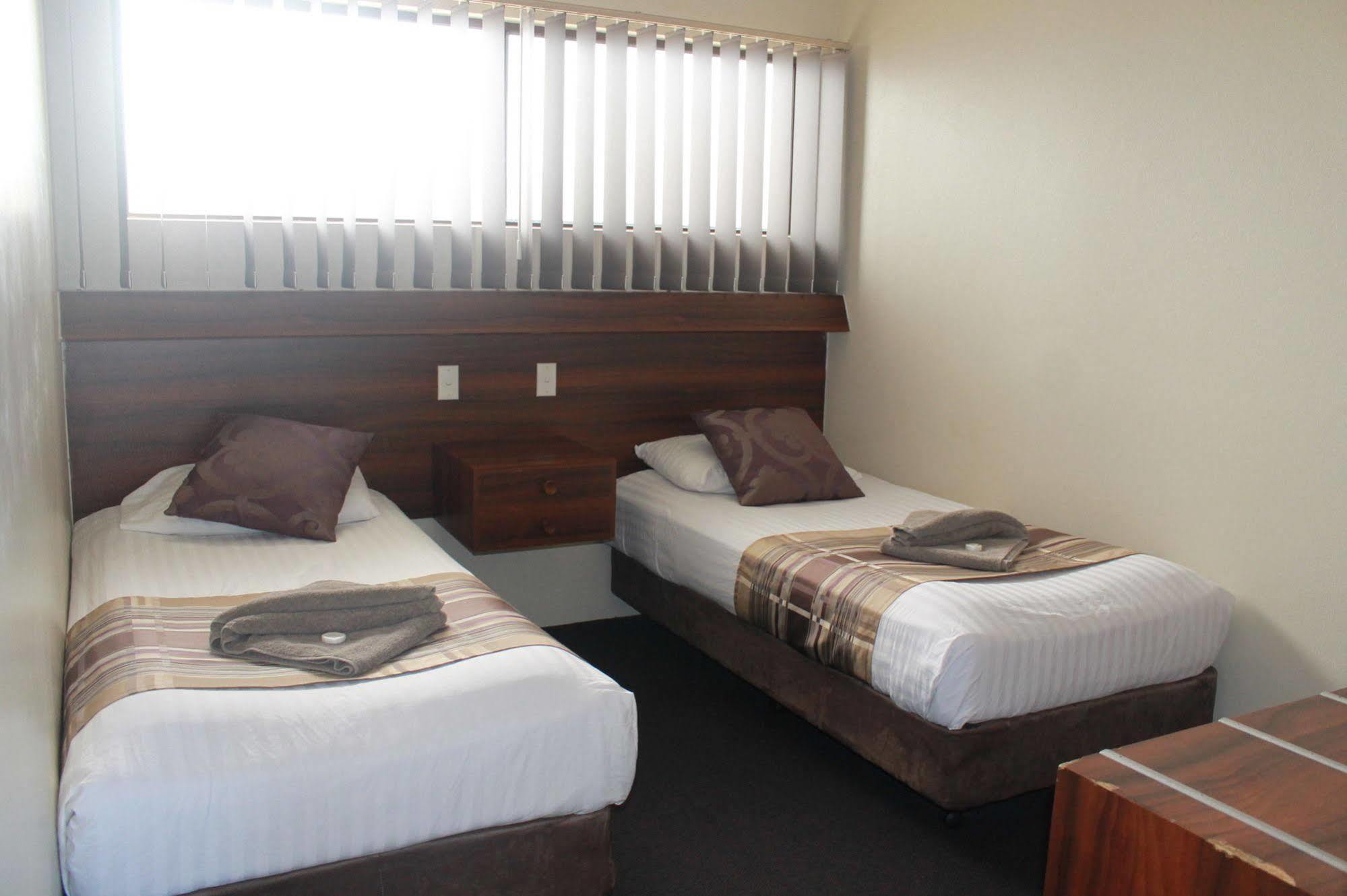Sarina Motor Inn 외부 사진